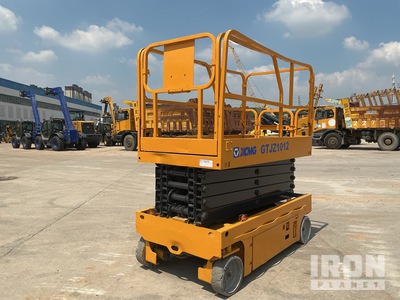 2018 XCMG GTJZ1012 Electric Scissor Lift