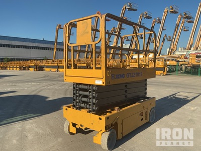 2018 XCMG GTJZ1012 Electric Scissor Lift