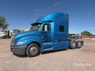 2020 International LT625 6x2 T/A Sleeper Truck Tractor