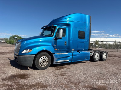 2020 International LT625 6x4 Cabina con cuccetta per trattore stradale