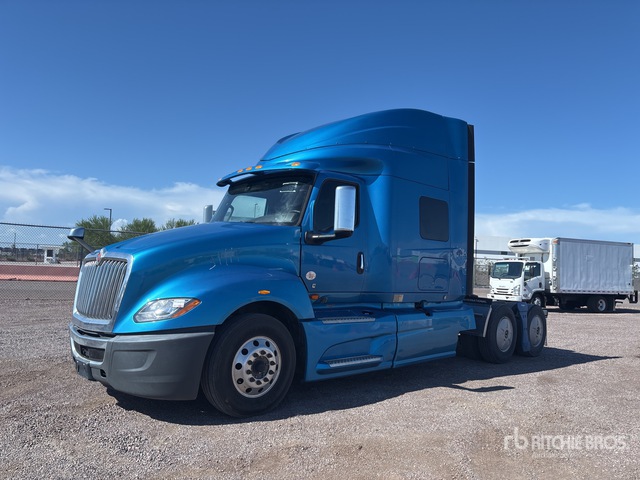 2020 International LT625 6x4 T/A Sleeper Truck Tractor