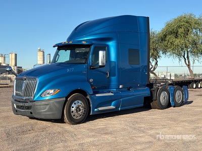 2020 International LT625 6x2 T/A Sleeper Truck Tractor