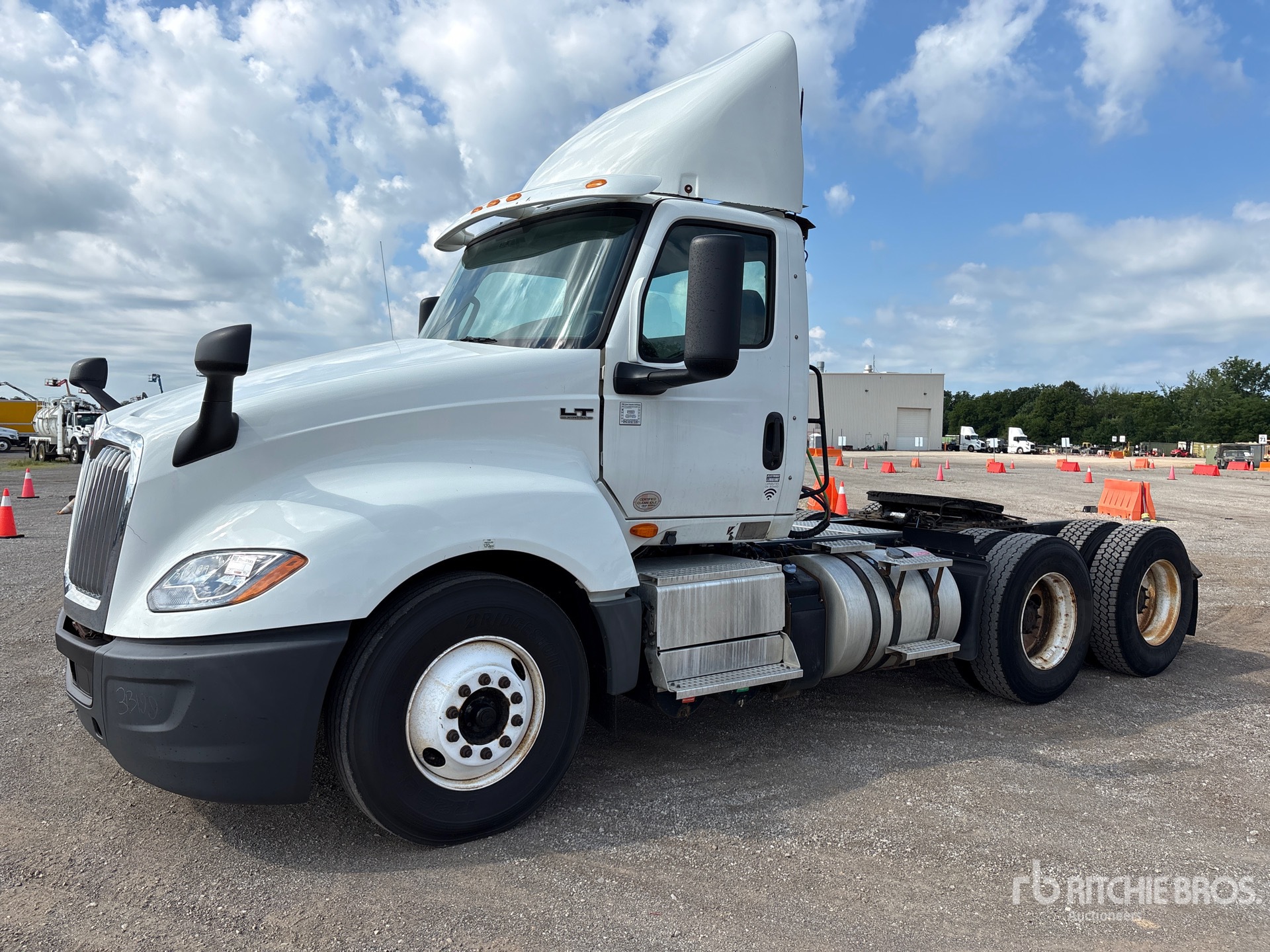 2018 International LT625 6x2 T/A Day Cab Truck Tractor