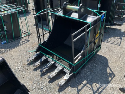 Trojan 200CL 54 in Excavator Bucket - Fits 80mm Cat 320/321/323, Hyundai R210 Komatsu PC200/220, Deere 160/200/225 Kobelco SK210, Case 210/225, Doosan DX225