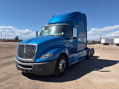 2021 International LT625 6x2 T/A Sleeper Truck Tractor
