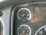 Cab with Oil Pressure