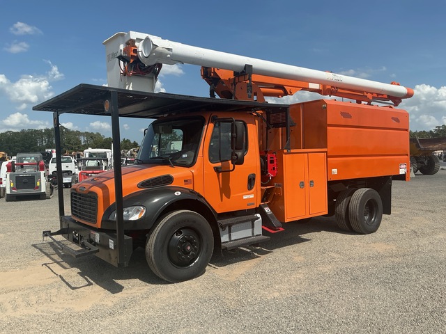 2010 Altec LRV55 55 ft on 2011 Freightliner M2 106 4x2 Forestry Chipper Body Bucket Truck