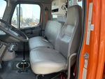 Cab with Seats/armrests