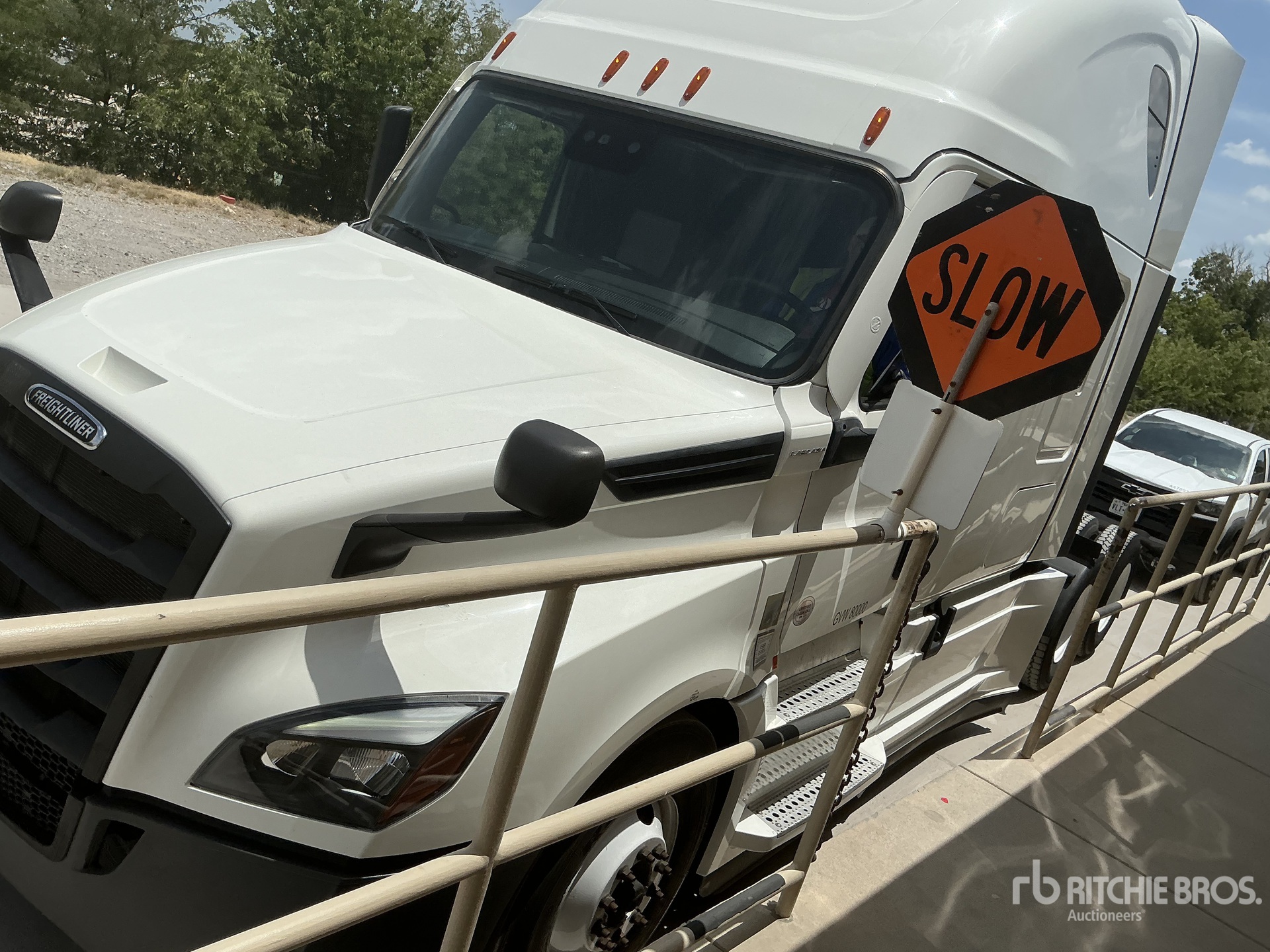 2021 Freightliner Cascadia 126 T/A Sleeper Truck Tractor