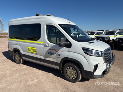 2023 LDV Deliver 9 4x2 10-Seat Mini を見 Bus
