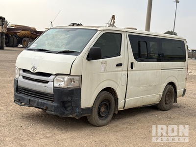 2016 Toyota Hiace 4x2 3-Seat Mini Bus