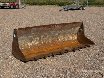 Manitou 2400 mm Godet Bucket