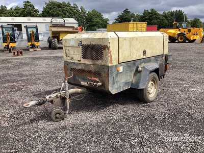 2014 Doosan 772 Mobile Air Compressor