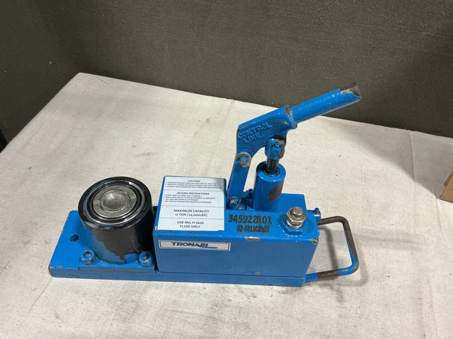Tronair 02-7813C0100 12-Ton Hydraulic Jack