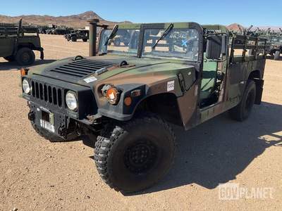 AM General M1152 HMMWV 2 Door w/Truck Body