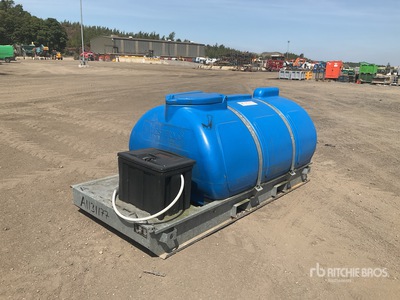 2020 Western SK440P 2000 L Skid-Mounted Electric Tanque de agua
