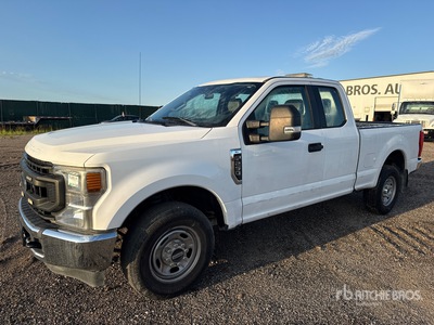 2020 Ford F-250 XL 4x2 Extended Cab Pickup