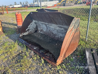 Cat 100 in Wheel Loader Bucket - Fits Cat 924, 930