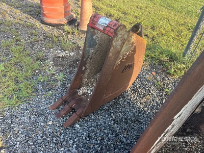 Tag 12 in Q/C Digging Excavator Bucket
