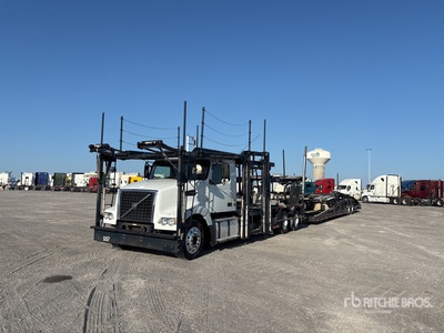 2015 Volvo VAH 6x4 Auto Transporter