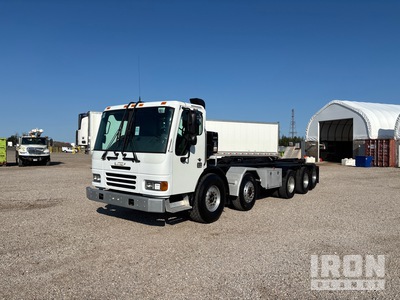 2010 Freightliner American laFrance Condor 10x4 Twin-Steer フックトラック
