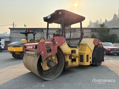 Dynapac CC424 Combination Roller