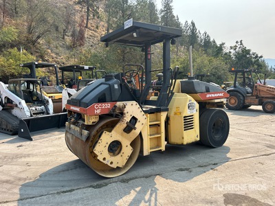 Dynapac CC232C Combination Roller