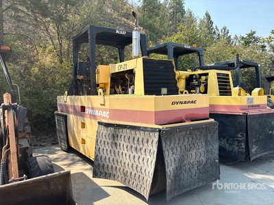 Dynapac CP221 7 Wheel Pneumatic Roller