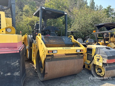 2013 Bomag BW161 AC-4 مدحلة مركبة