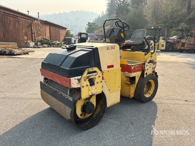 2002 Dynapac CC122C Combination Roller
