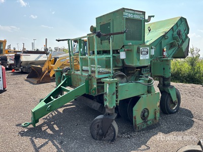 Barber-Greene BG650 Windrow Elevator