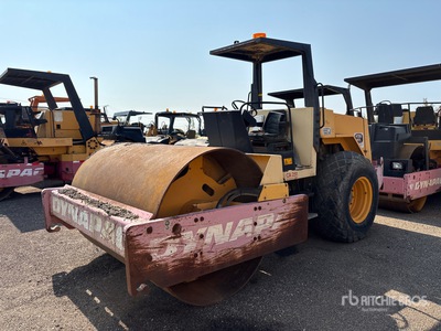 Dynapac CA251 Smooth Drum Compactor
