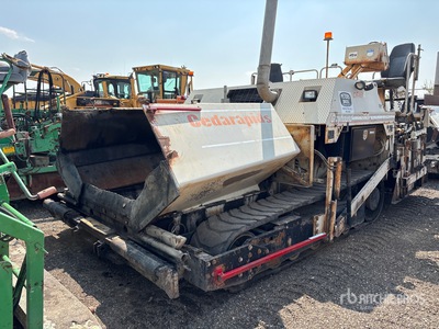Cedar Rapids CR-461R Track Asphalt Paver