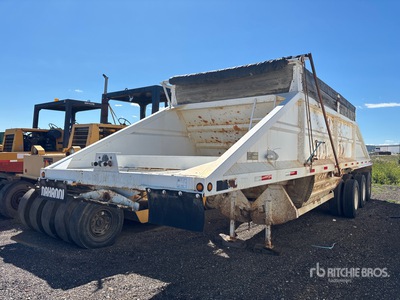 1998 BJ Manufacturing 36 ft Tri/A مقطورة للتفريغ السفلي