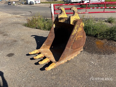 WBM 32 in Digging دلو حفارة - Fits John Deere 200C