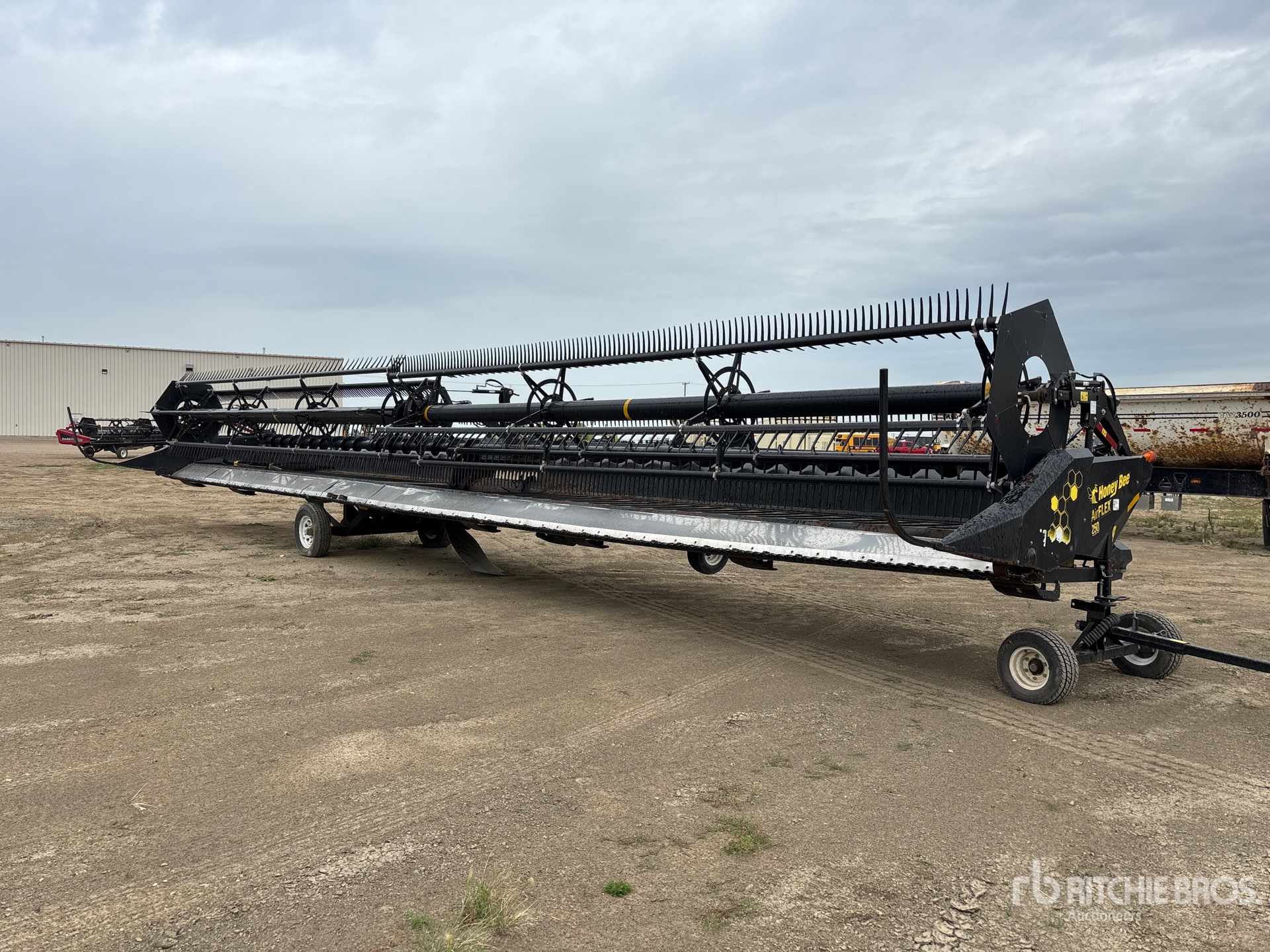 2019 Honey Bee AF50 50 ft Flex Draper Combine Header