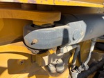 Chassis with Kipp/Schwenk-Gestängebolzen und -lager