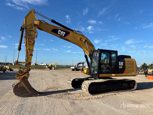 2017 Cat 323F L Tracked Excavator