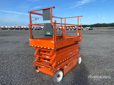 2016 Skyjack SJIII-4632 Electric Piattaforma aerea verticale (Inoperable)