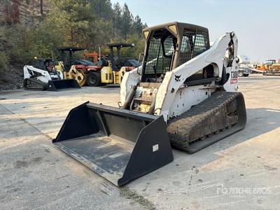 Bobcat T300 Compact Track Loader