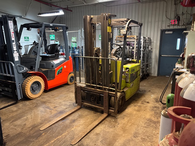 2012 Clark TMX25 4500 lb Electric Forklift