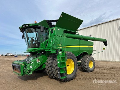 2017 John Deere S690 Maaidorser