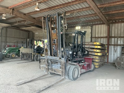 2017 Taylor X160 12000 lb Pneumatic Tire Forklift
