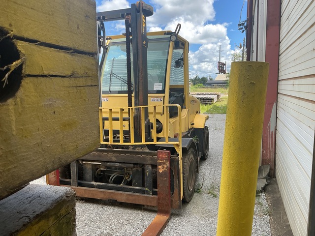 2012 Hyster H155FT 14550 lb Pneumatic Tire Forklift