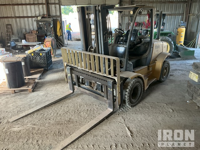 2012 Yale GDP155VXNCBE102 14300 lb Pneumatic Tire Forklift