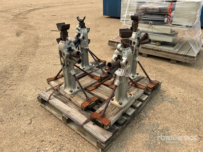 Quantity of (4) Spool Jacks