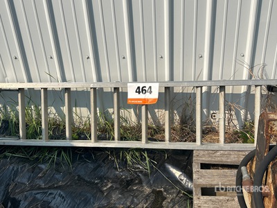 18 ft Aluminum Ladder