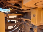 Chassis with Clavijas centrales de articulación
