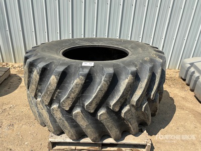 30.5 - 32 Tire