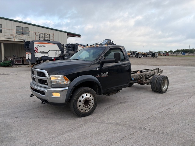 2015 Ram 5500 4x2 Cab and Chassis